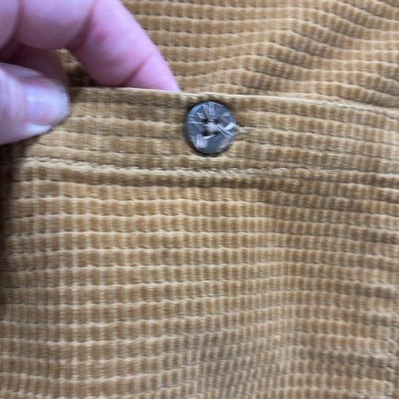 The Terrtirory Ahead brushed flannel button down size XL - Picture 2 of 7